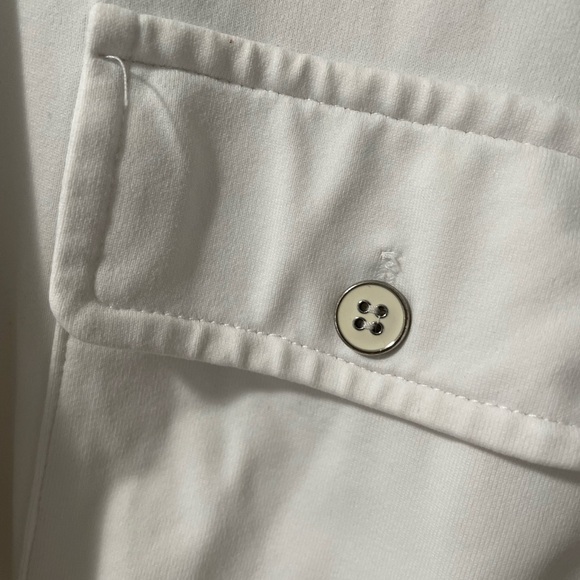 J. McLaughlin Classic White Button-Down Shirt - Picture 4 of 9